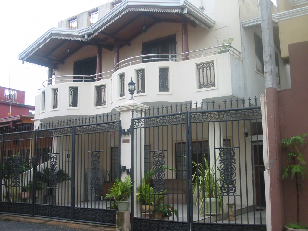 Dehiwala House for sale/rent